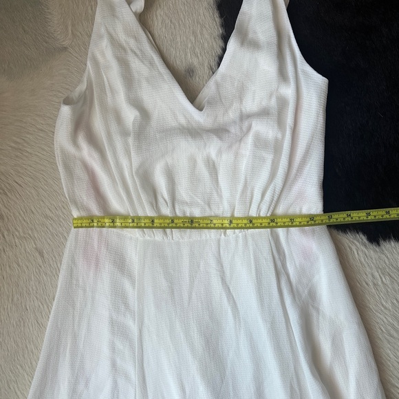 Betsey Johnson White Midi Dress - Picture 2 of 6